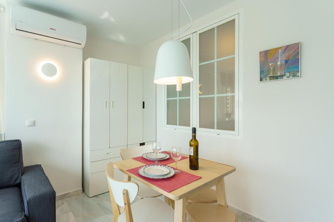 Malagasuite Carihuela Apartments Torremolinos Esterno foto