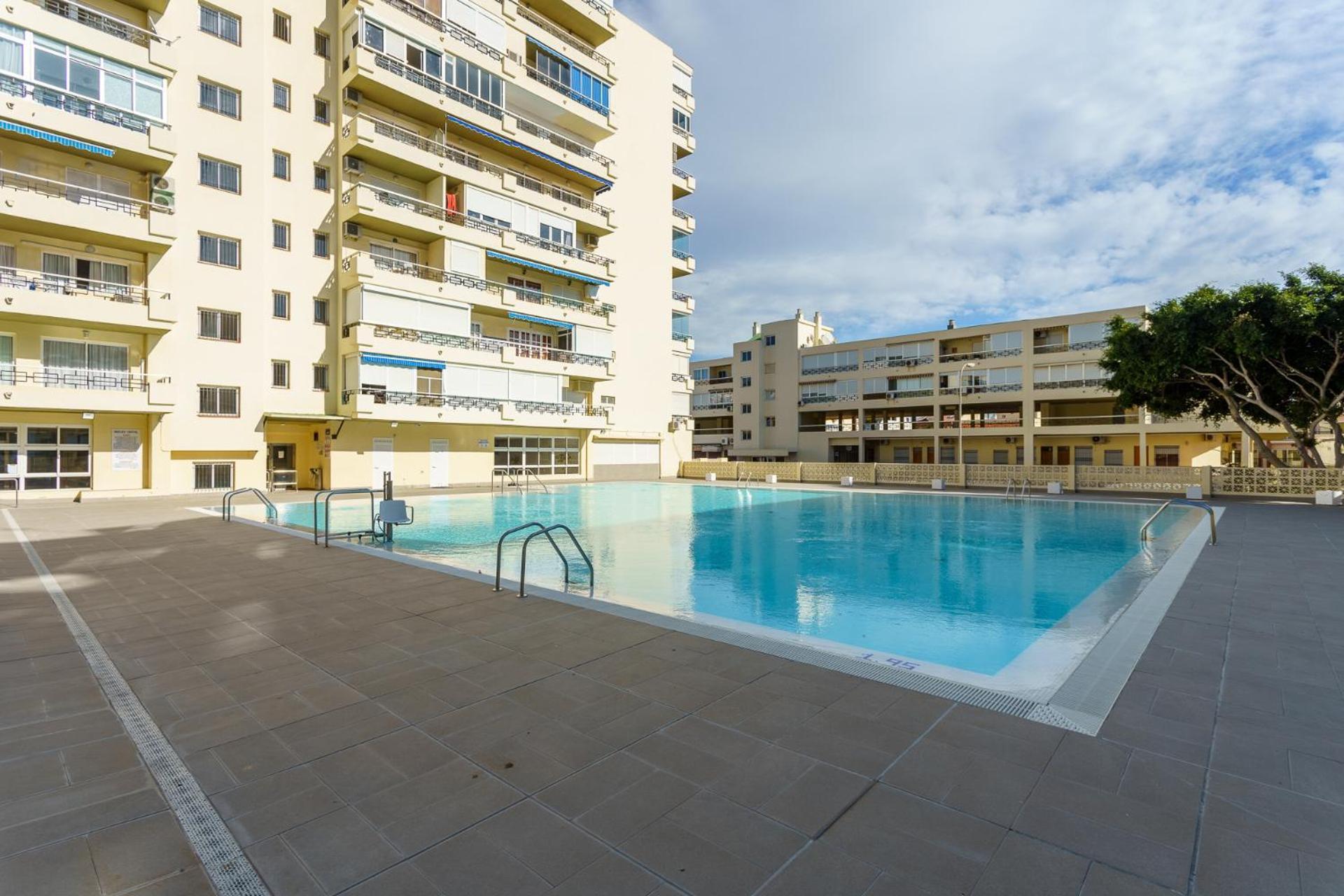 Malagasuite Carihuela Apartments Torremolinos Esterno foto