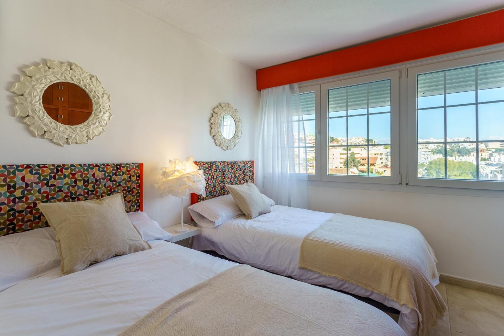 Malagasuite Carihuela Apartments Torremolinos Esterno foto